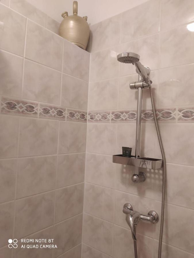 Mountain View Townhouse Quillan Bed & Breakfast Exterior photo